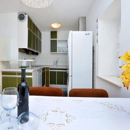 Apartman Vanda Lejlighed Podstrana Eksteriør billede